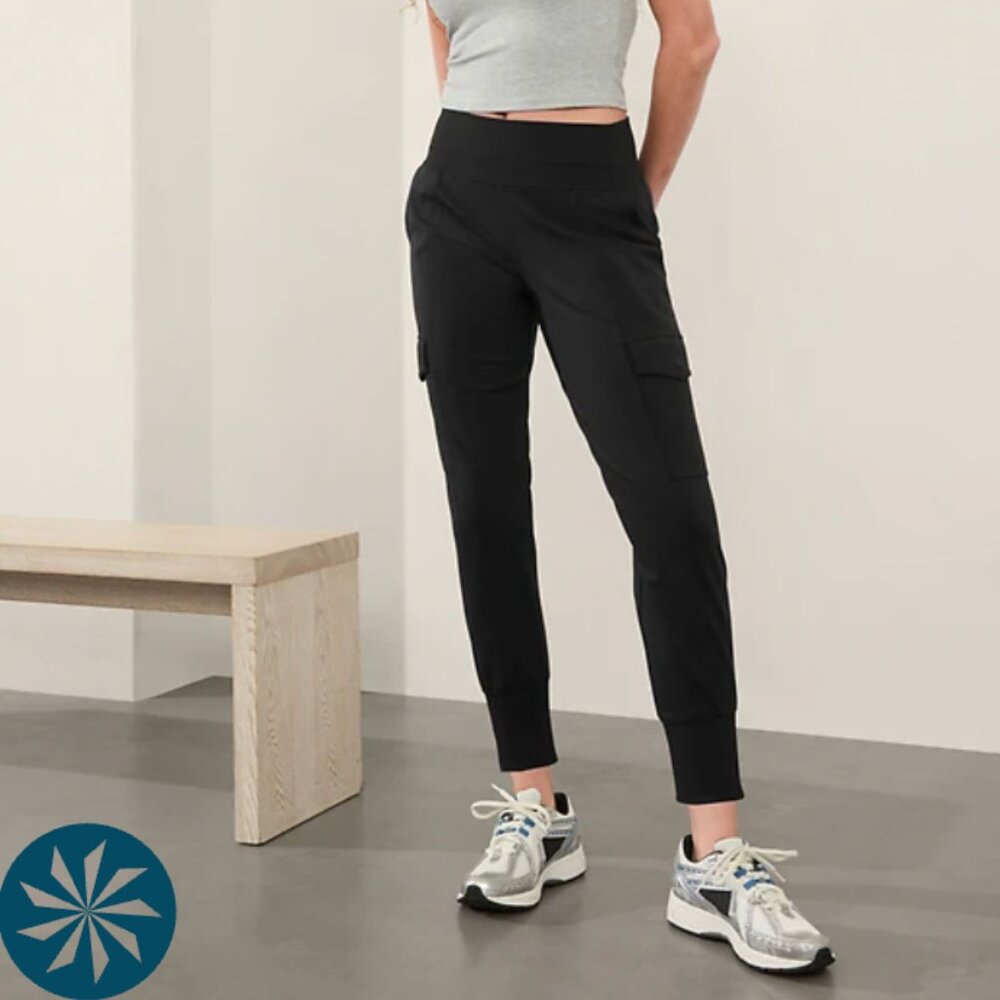 Athleta Venice High Rise Cargo Jogger XXS Black NWT